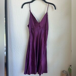SOLD: Vintage Victoria’s Secret Slip